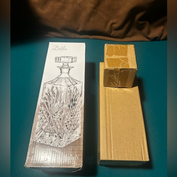 Crystal Whiskey Decanter - Picture 2 of 2